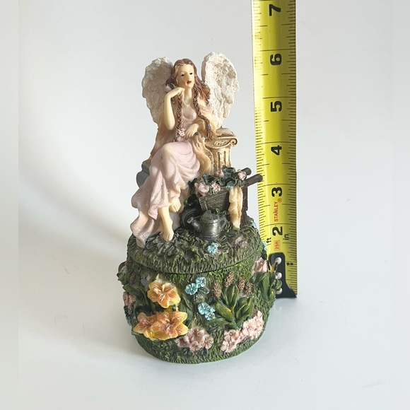 Young’s Spring Garden Angel Trinket Box Candle Holder Figurine - Picture 8 of 8